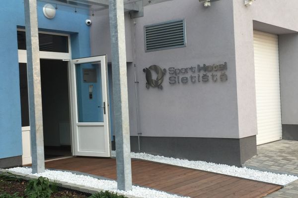 Sport Hotel Sletiště (Kladno)